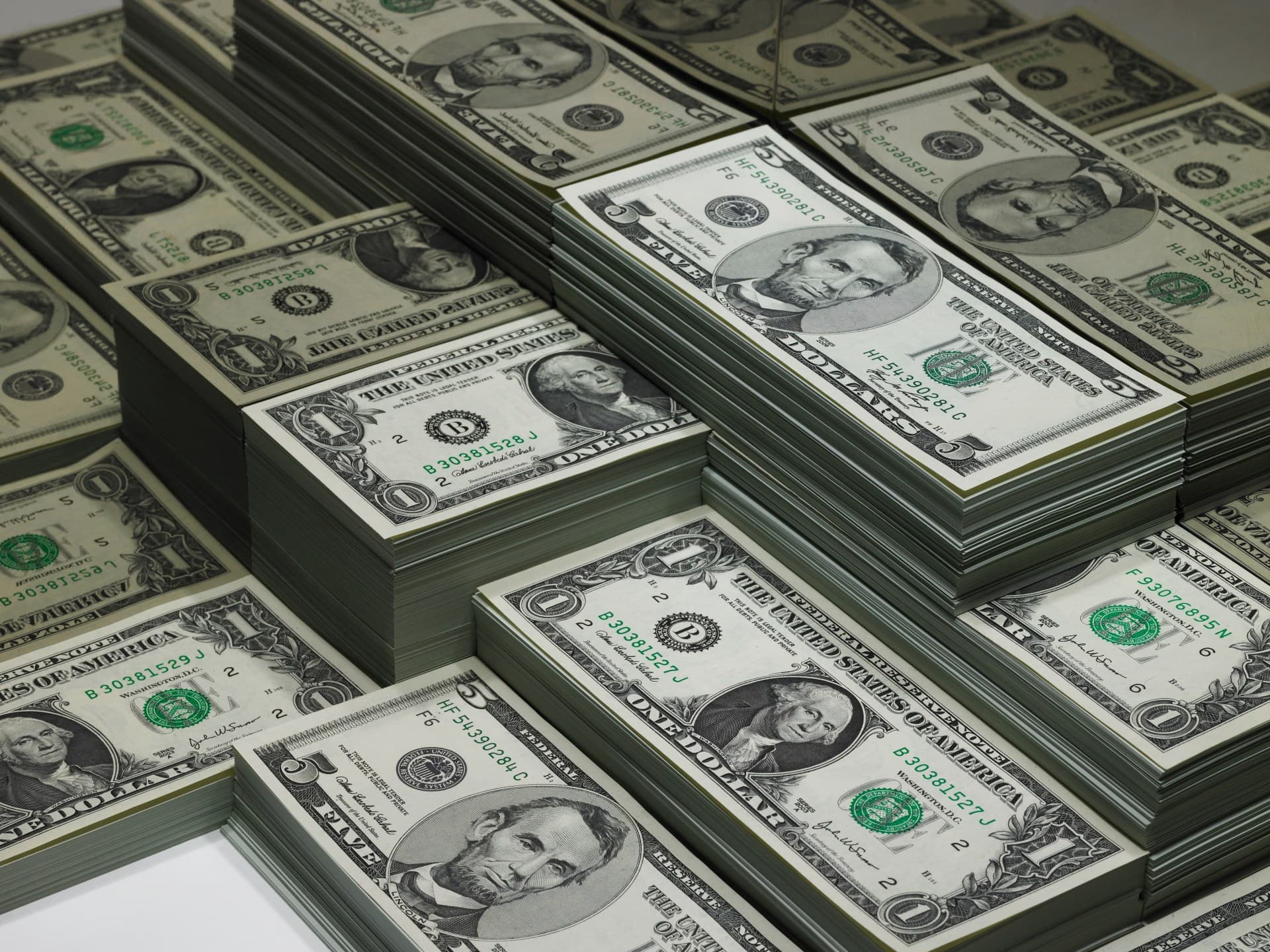 أزمة مصافي النفط.. لماذا أصبح الديزل الحلقة الأضعف في سوق الطاقة؟