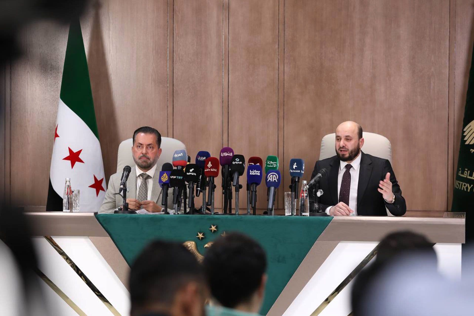 سوريا تطرح 3 أسعار للمازوت وتعيد تشغيل مصاف محلية