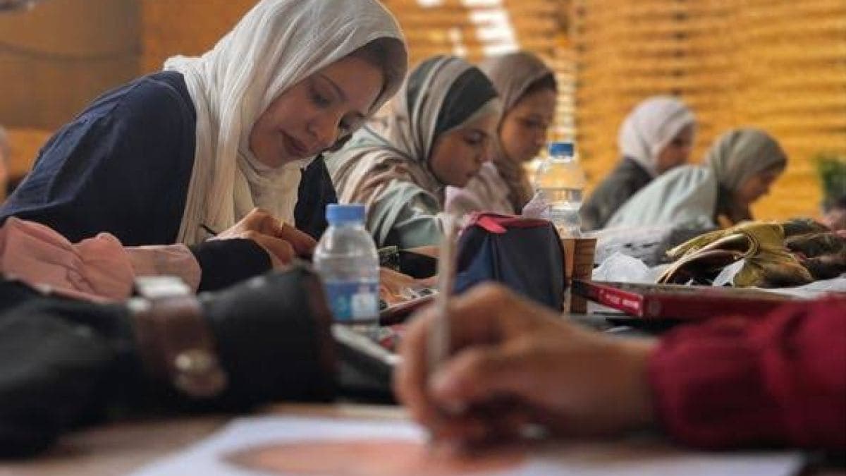 الفن يمنح أطفال غزة وشبابها مساحة لاستعادة ذواتهم وسط دمار الحرب