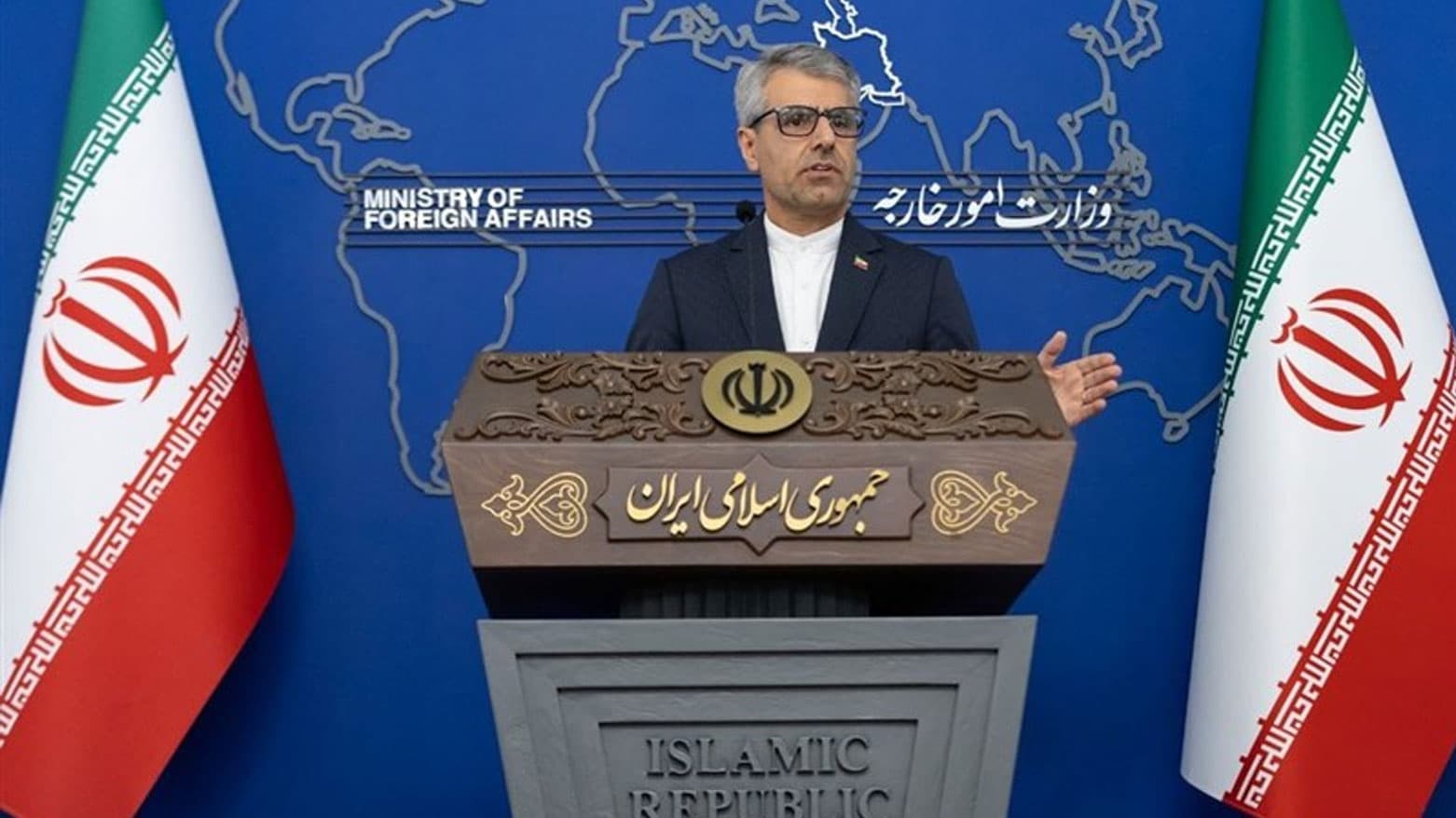 طهران تنفي التدخل في اليمن وتؤكد: اتفاق الممرات المائية مع عُمان شأن سيادي