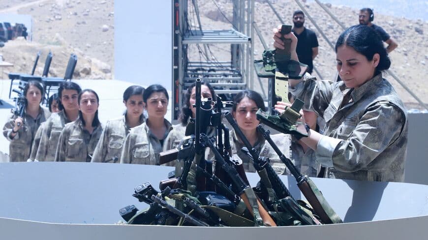 أنقرة تحدد مهلة 6 أشهر لتطبيق مرحلة جديدة من السلام فور المصادقة على نزع سلاح "PKK"