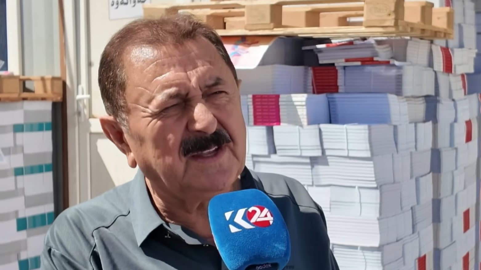 كركوك.. حواجز أمنية تعرقل وصول الكتب المدرسية الكوردية