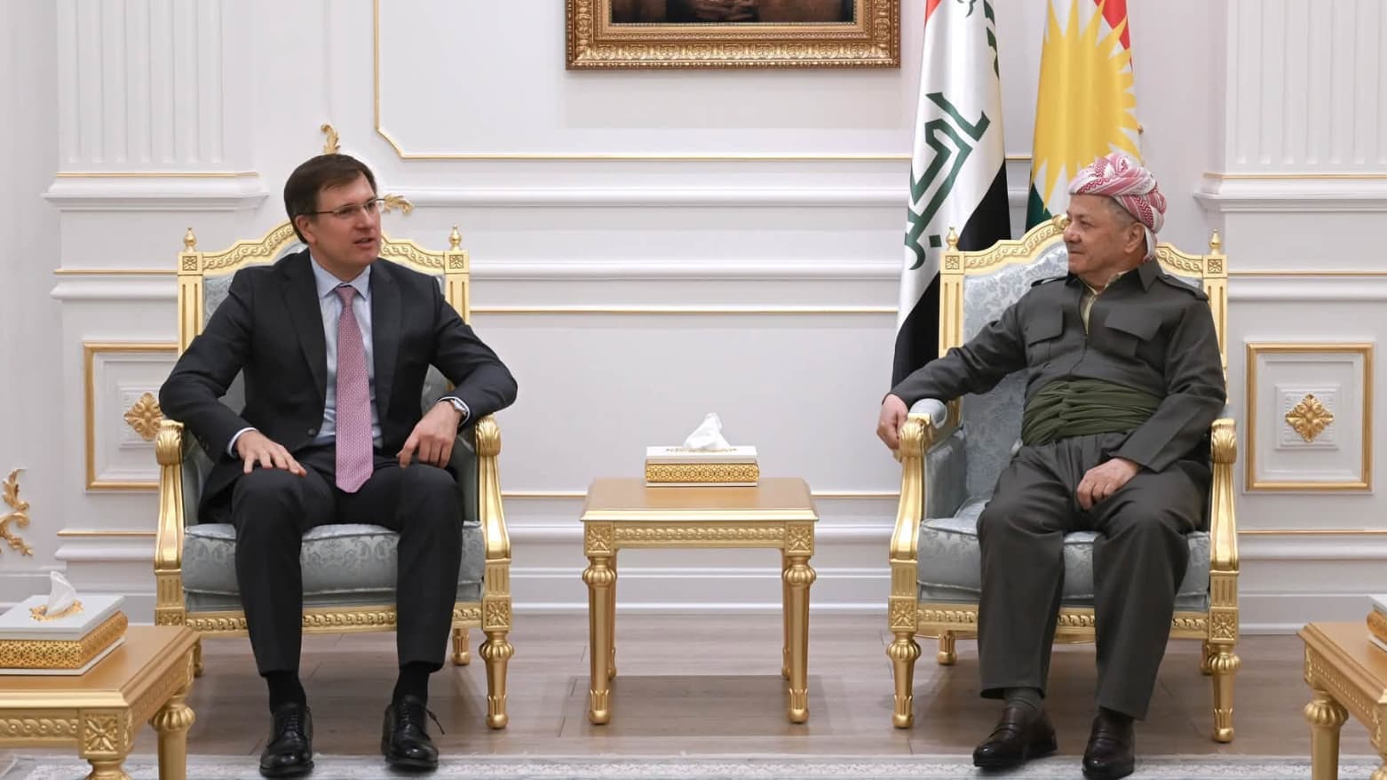 الرئيس بارزاني يستقبل القنصل العام الروسي بمناسبة انتهاء مهامه