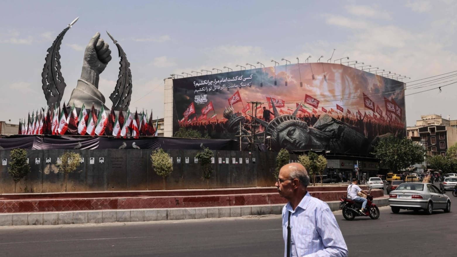 پۆلیسی ئێران: ساڵانە بە بەهای 35 ملیار دۆلار کاڵا بە قاچاخ دەبرێت