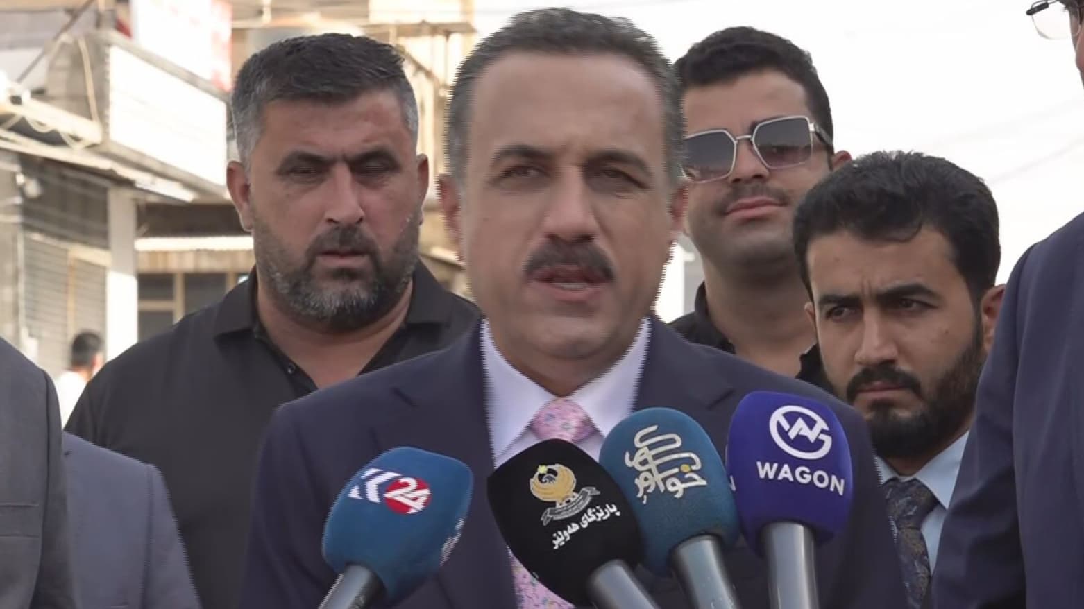 ئومێد خۆشناو: هەر شارەوانییەک زەوی فەرمانبەرانی نەبێت، لە نزیکترین شوێن بۆیان دابین دەکرێت