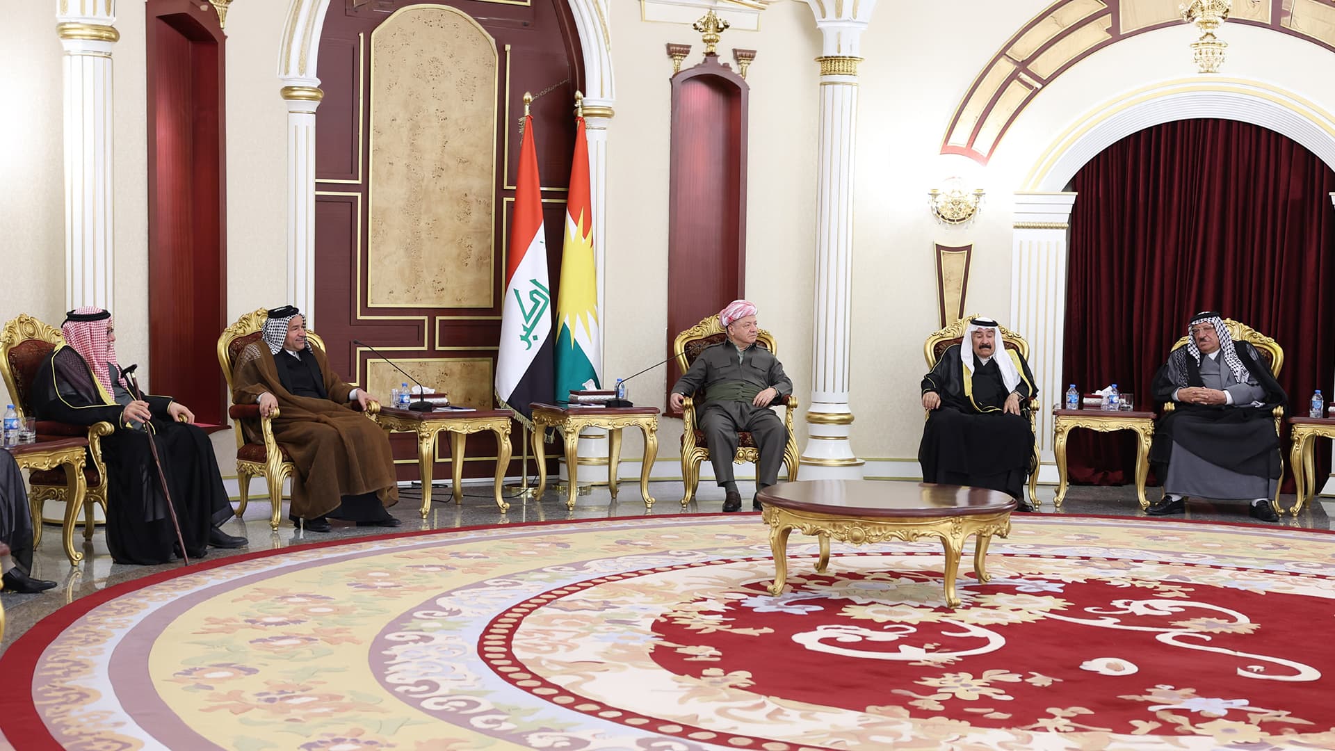 President Barzani Meets Iraqi Tribal Leaders, Calls for Stronger Kurdish-Arab Ties