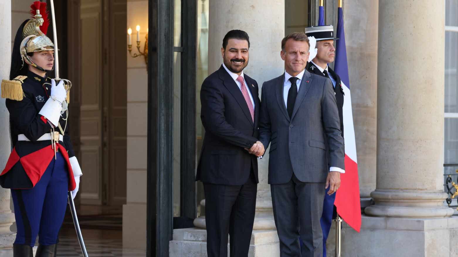 Macron Receives Iraqi Prime Minister al-Zaidi at Élysée Palace
