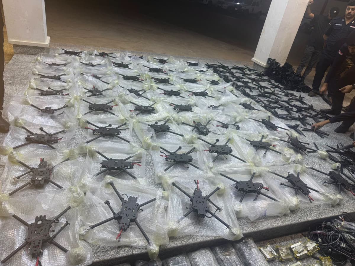 الداخلية العراقية: ضبط 47 طائرة مسيّرة ومقذوفات في موقع مهجور بالأنبار