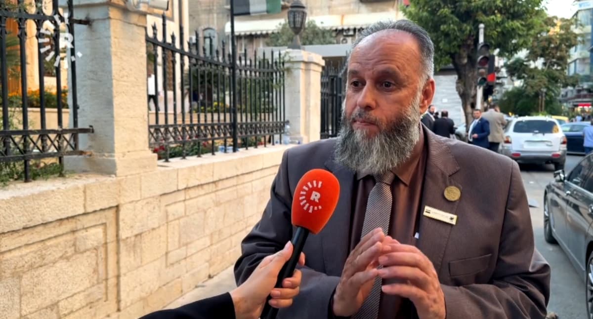 نائب سوري يوضح تصريحاته المثيرة للجدل حول "تأنيث التعليم"
