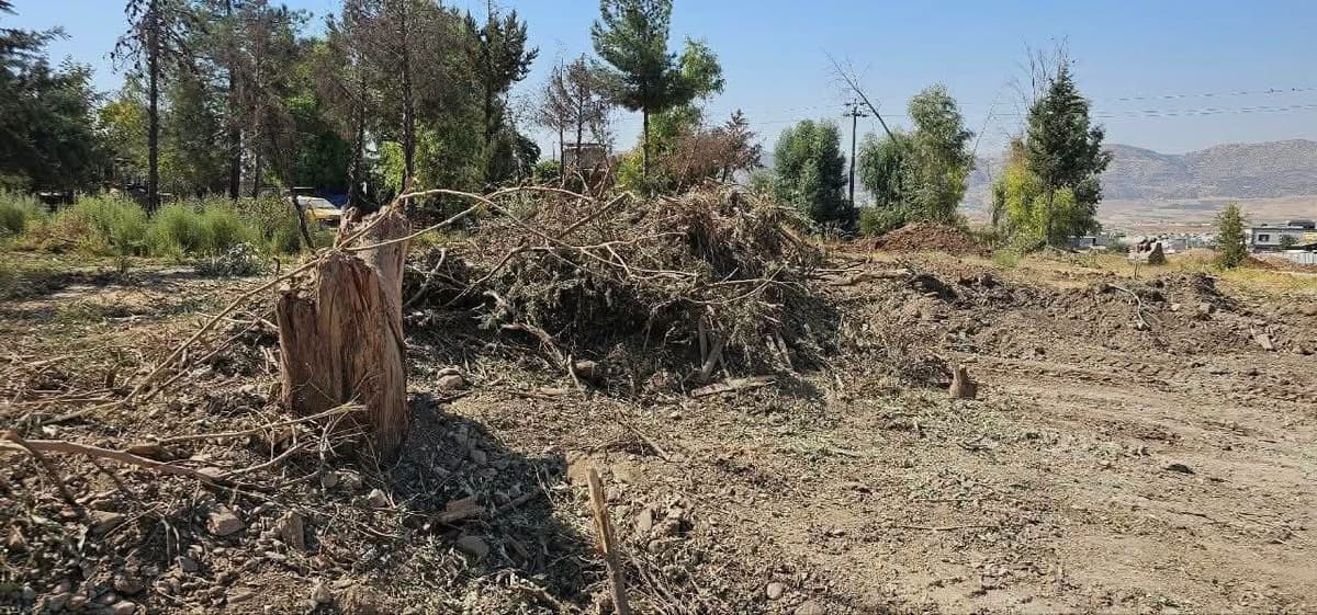 لە سلێمانی سێ کەس بە تۆمەتی تێکدانی ژینگە دەستگیرکران و کۆمپانیایەک درایە دادگە
