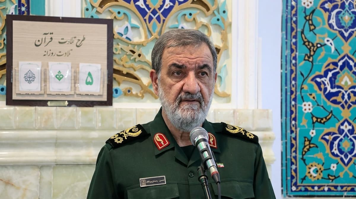 موحسین رەزایی: هەڕەشەکانی ترەمپ ئەنجامیان نابێت