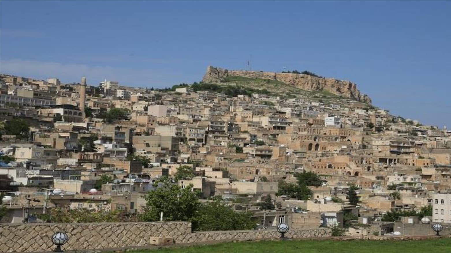 وفد أمني رفيع برئاسة يارالله يصل إلى سنجار لبحث ملف تسليم السلاح وتنظيم الأوضاع