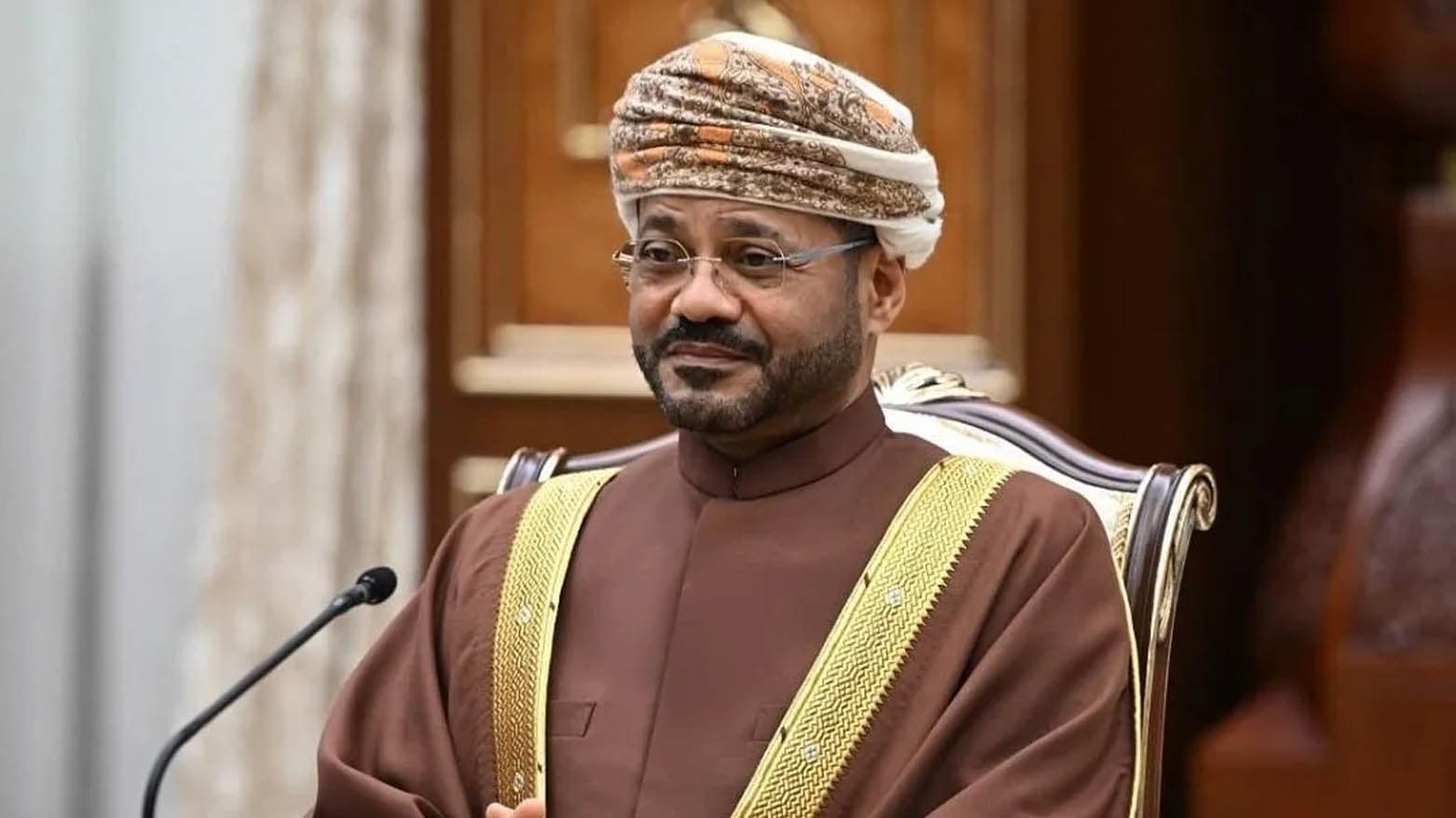 عومان: پابەندین بە پاراستنی ئاسایشی کەشتیوانی لە گەرووی هورمز