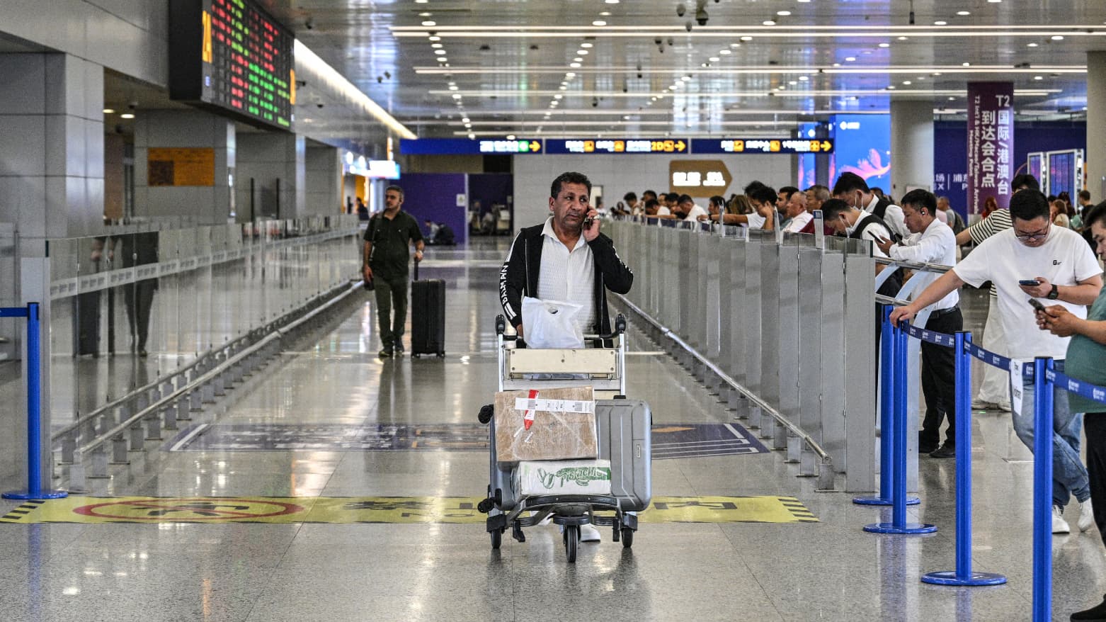 US Sanctions Disrupt Iranian International Flights as Regional Routes Halt