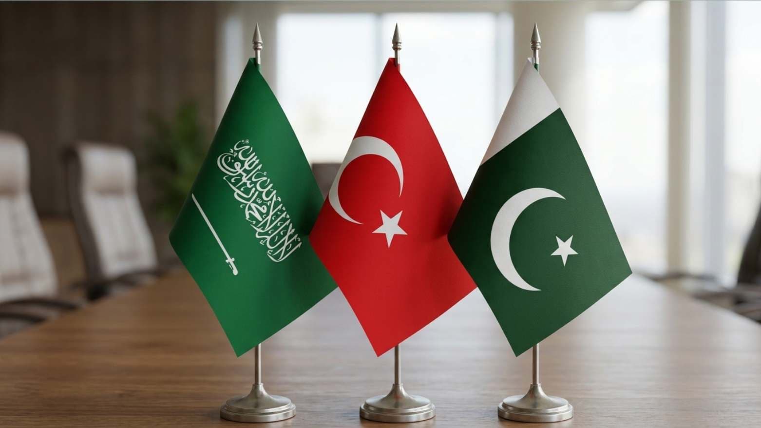 Pakistan, Türkiye and Saudi Arabia Discuss Joint Response to Houthi Attacks
