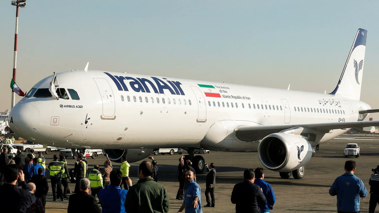 Iraq Seeks US Exemption From Iranian Airline Ban Amid Travel Disruptions