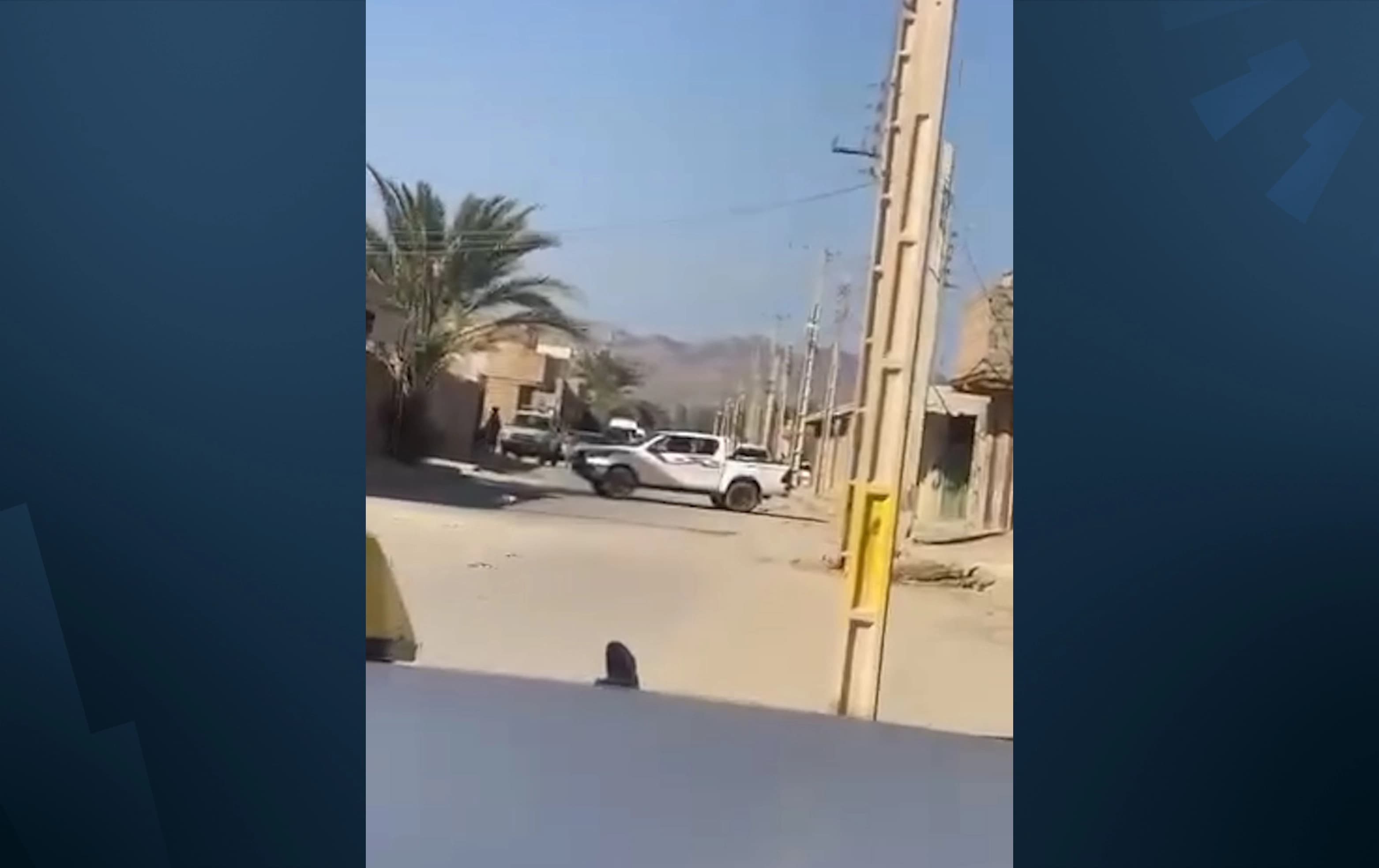 Iranian forces clash with unidentified gunmen in southeast Iran