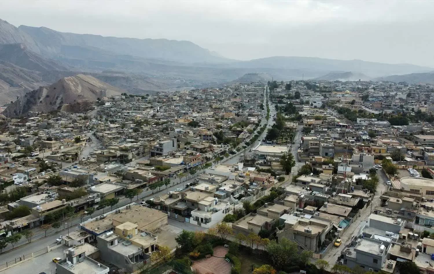 کاسبکارانی دەربەندیخان: داخستنی دووکانەکان لە شەواندا زیانمان پێدەگەیێنێت